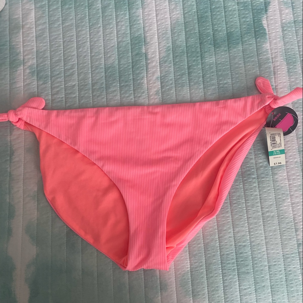 No Boundaries coral bikini bottom